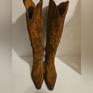 Sundance Tan Distressed Heeled Boots (Worn Once)